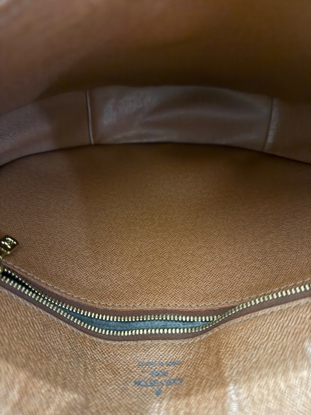 Louis Vuitton Chantilly shoulder and crossbody bag - Picture 9 of 11
